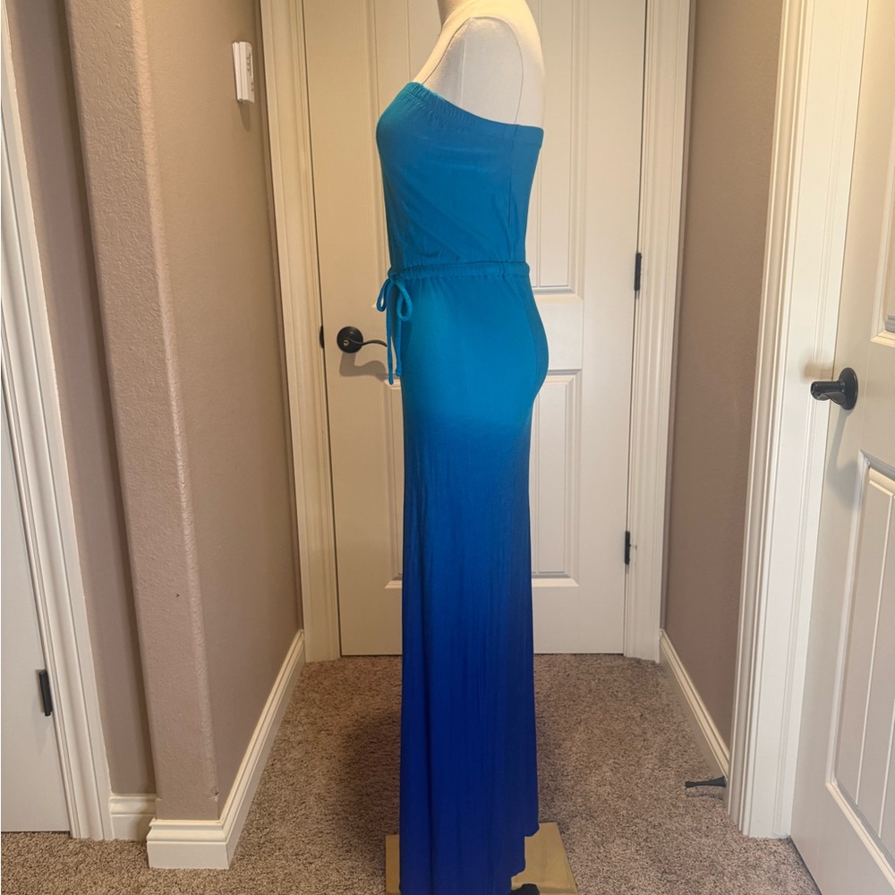Old Navy Strapless Dress in Blue Ombre - Picture 2 of 4